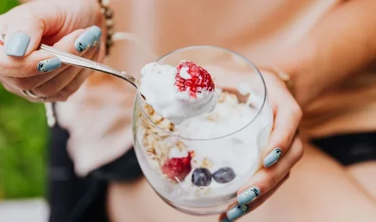 Як зробити йогурт із закваски в домашніх умовах
