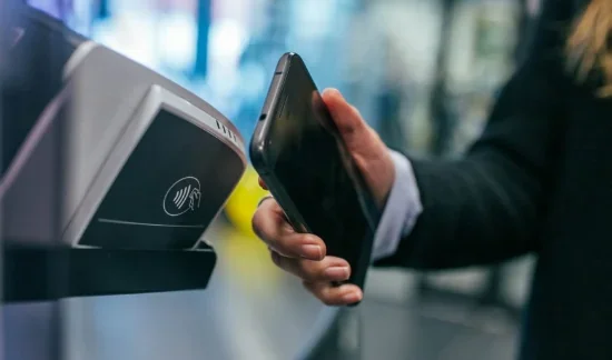 Що таке NFC у смартфоні: як включити і налаштувати оплату телефоном