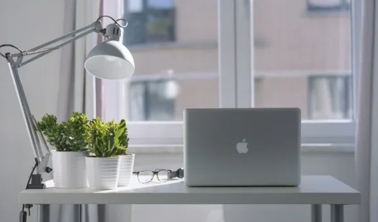 Як вибрати настільну лампу